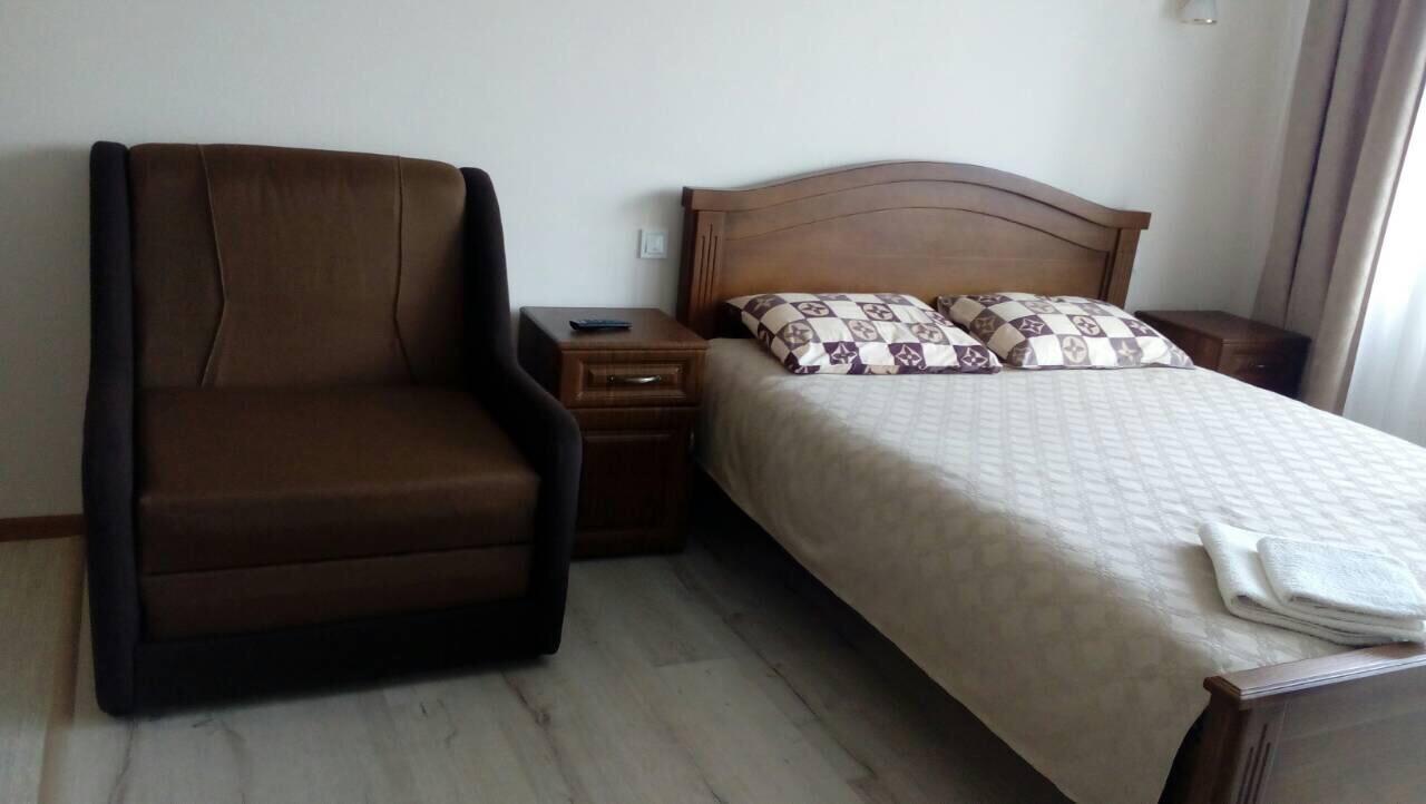Polyana Apart Bagian luar foto